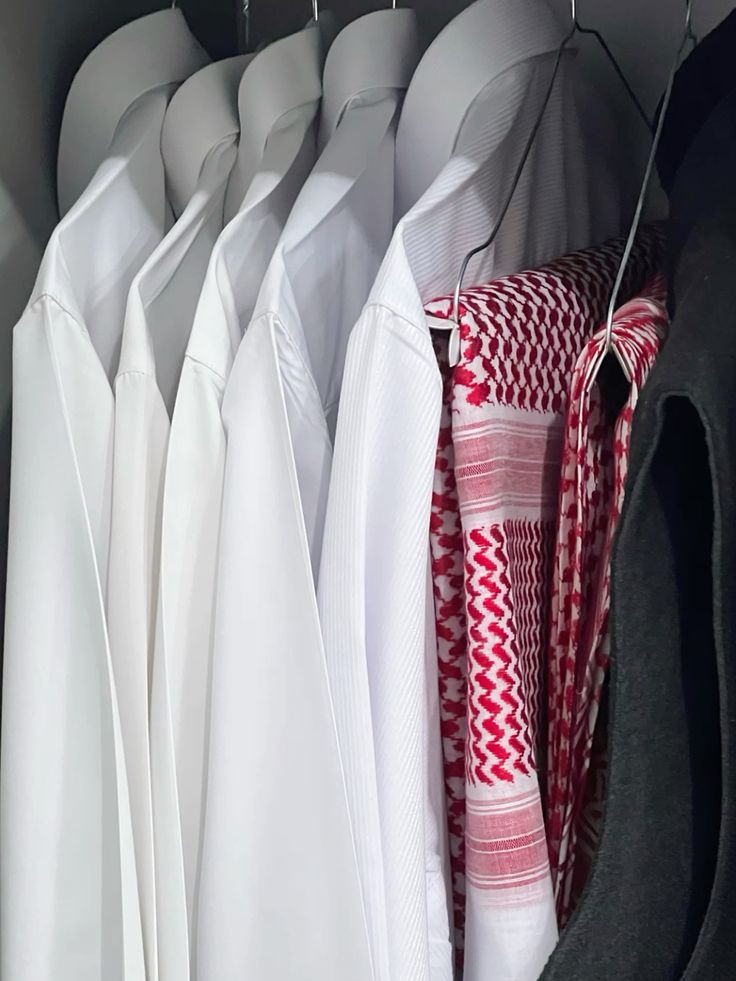 غسيل وكي الملابس